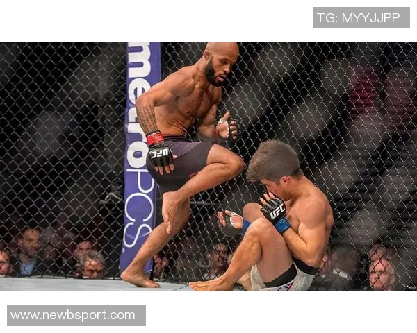 米奇约翰逊强调阵容深度的重要性每个人都需发挥作用以应对挑战