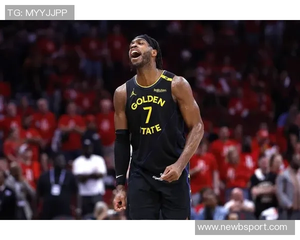 里德半场状态火热11投8中狂砍19分5篮板展现超强实力