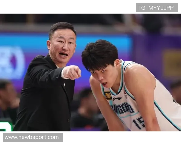 刘维伟回应网上流传视频称杨瀚森晚餐正常并未过量饮食 刘维伟回应网上流传视频称杨瀚森晚餐正常并未过量饮食