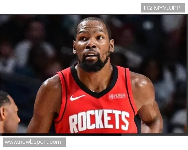 杜兰特赞阿门为全能球员定义无限展现无与伦比的篮球才华 杜兰特赞阿门为全能球员定义无限展现无与伦比的篮球才华