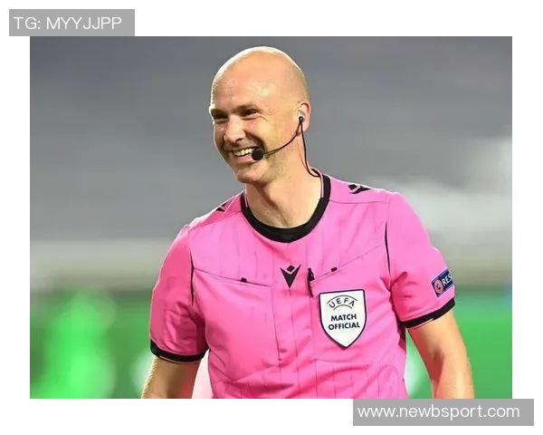 泰勒回忆欧联决赛遭围堵经历称并无重大误判影响比赛结果